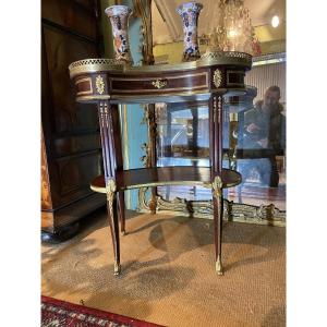 'coffee Table Nap 3' 