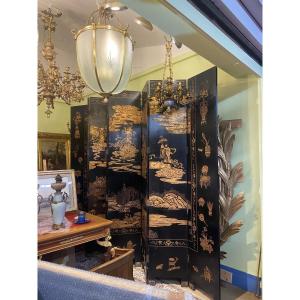 Gold-lacquered Folding Screen