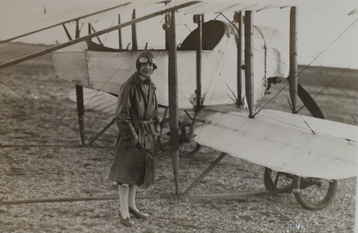 Two Aviation Photo Albums, Maryse Bastié And Other Airmen Circa 1920-photo-3