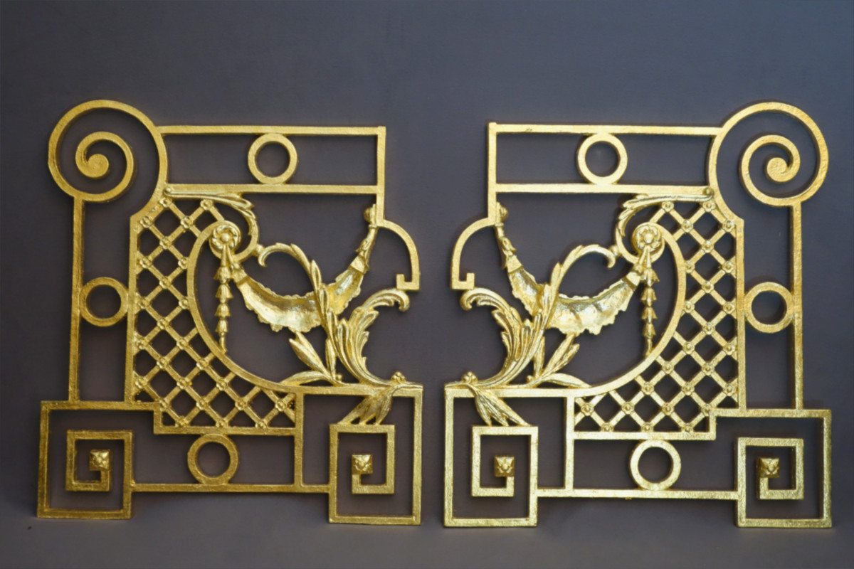 Pair Of 19th Century Cast Iron Clostra Grilles-photo-2