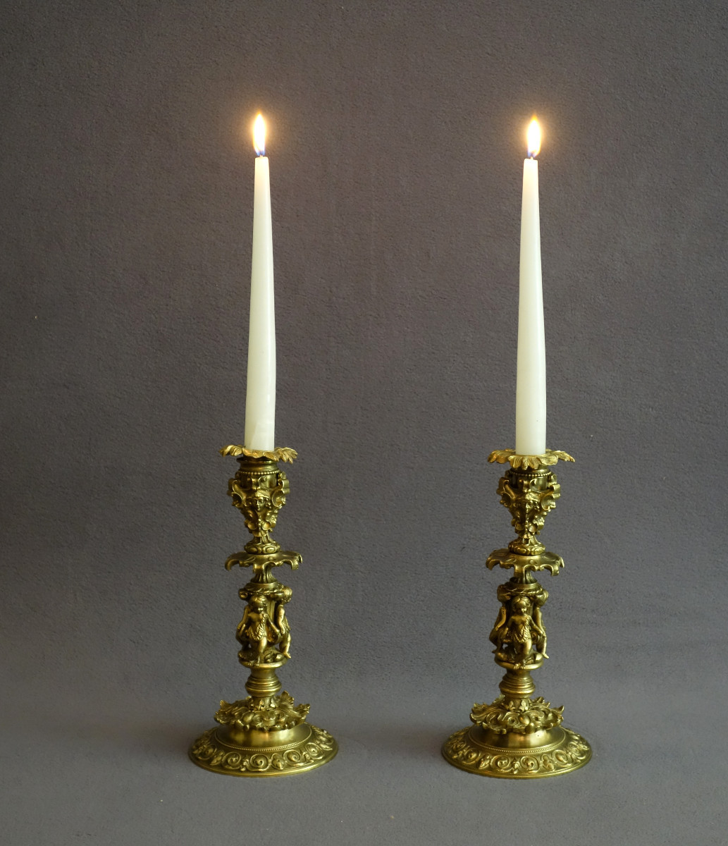 Paire de flambeaux de style Renaissance XIXème siècle
