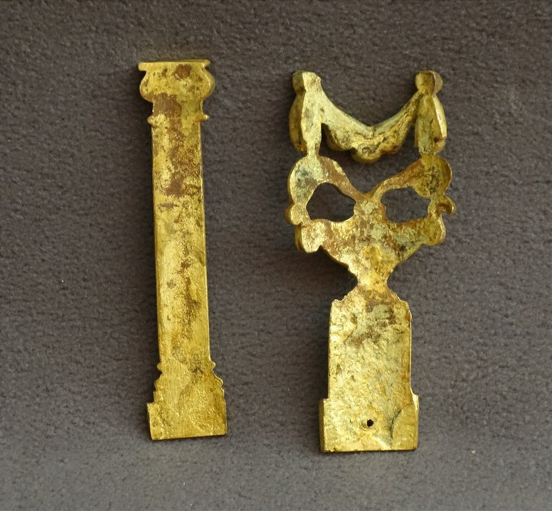 A Rare Series Of Small Bronze Objects, Circa 1550-photo-4