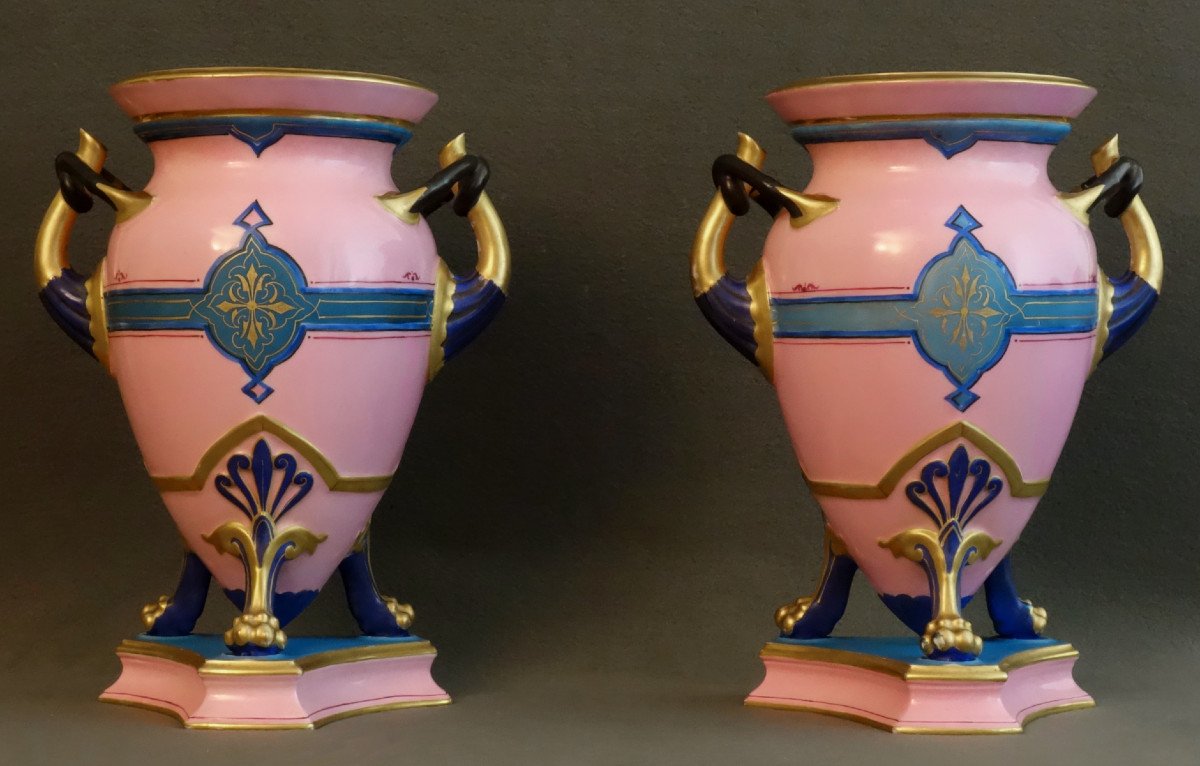 Pair Of Large Vases At Etrusca In XIXth Sevres-photo-2