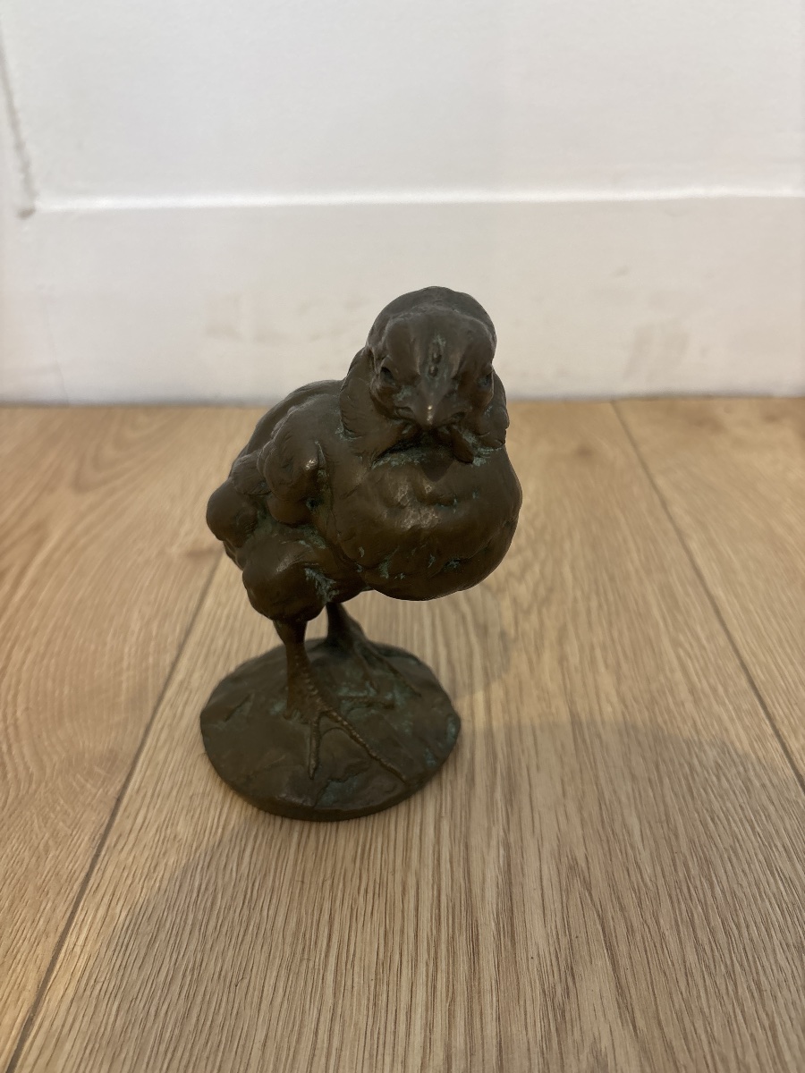 Bronze animalier signé Charles Virion – Jeune poussin – H. 14 cm
