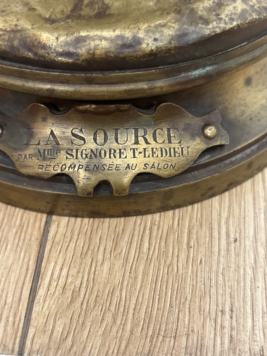 La Source – Grand bronze signé Mlle Signoret-Ledieu – 43 cm – XIXᵉ siècle-photo-2