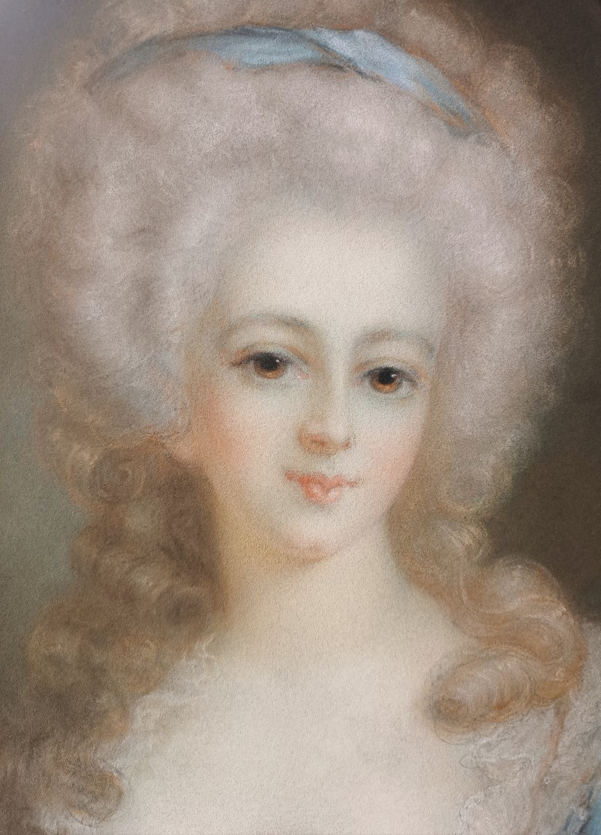 French School Portrait Of A Young Girl Pastel.-photo-2