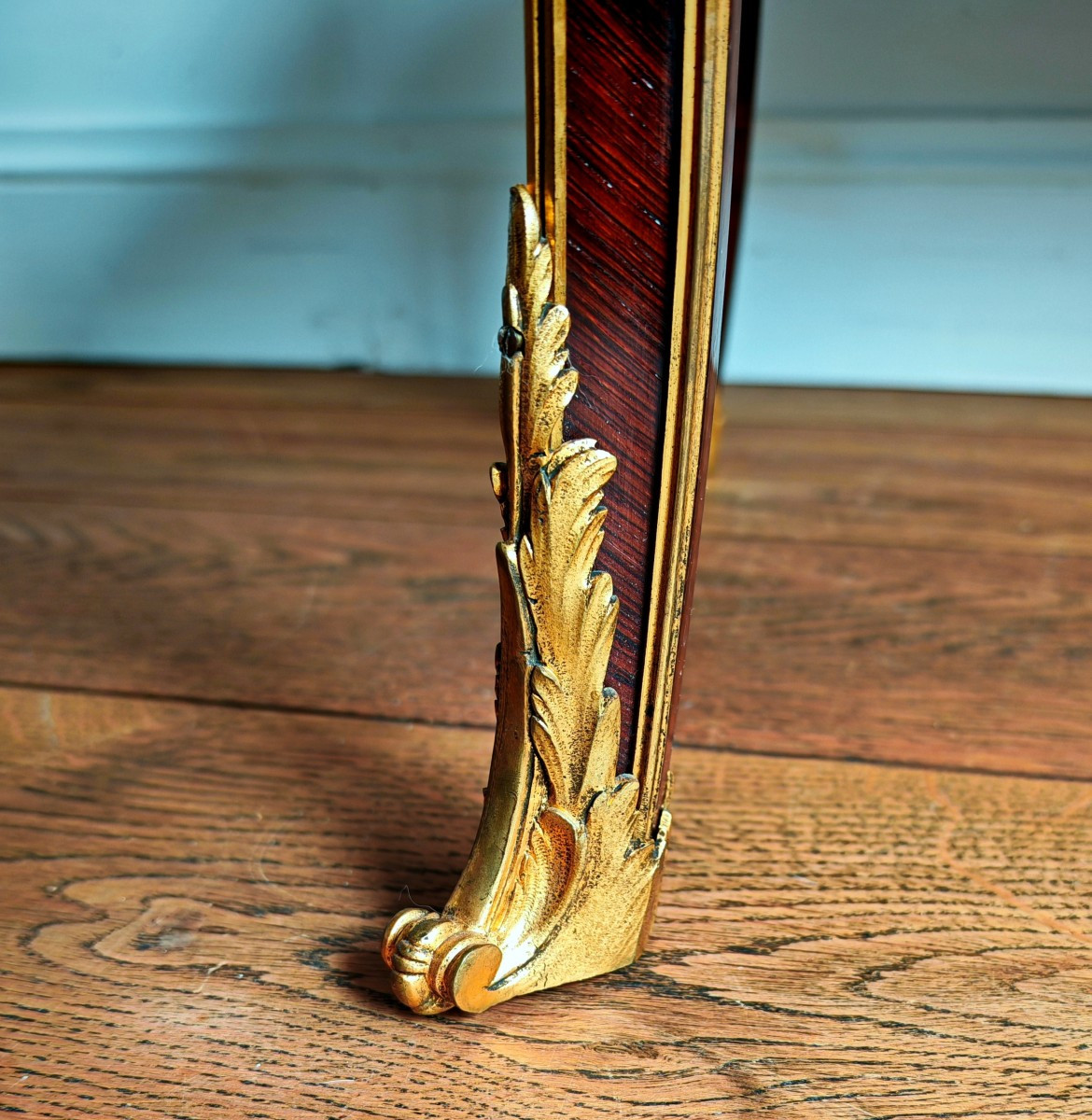 Louis XV Style End Table-photo-3