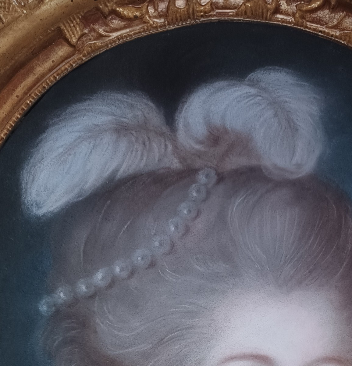 French School, 18th Century, Pastel Portrait Of A Young Girl -photo-1