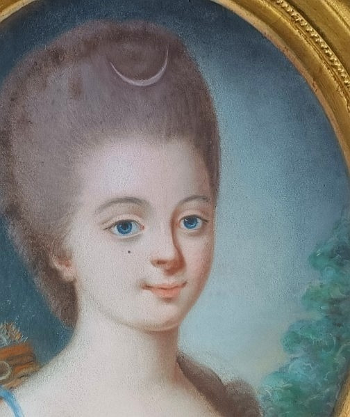 French School, 18th Century, Pastel Portrait Of A Young Girl In A Diadem.-photo-2