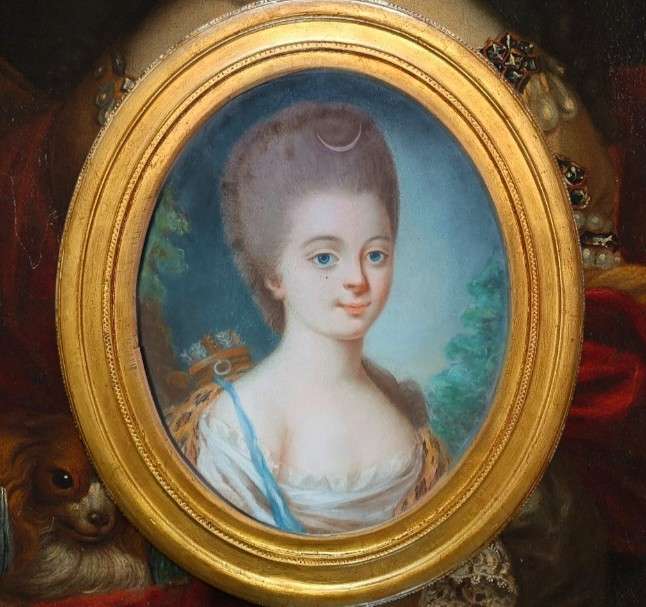 Ecole française du XVIIIe siècle portrait d'une jeune fille en Diane pastel-photo-3
