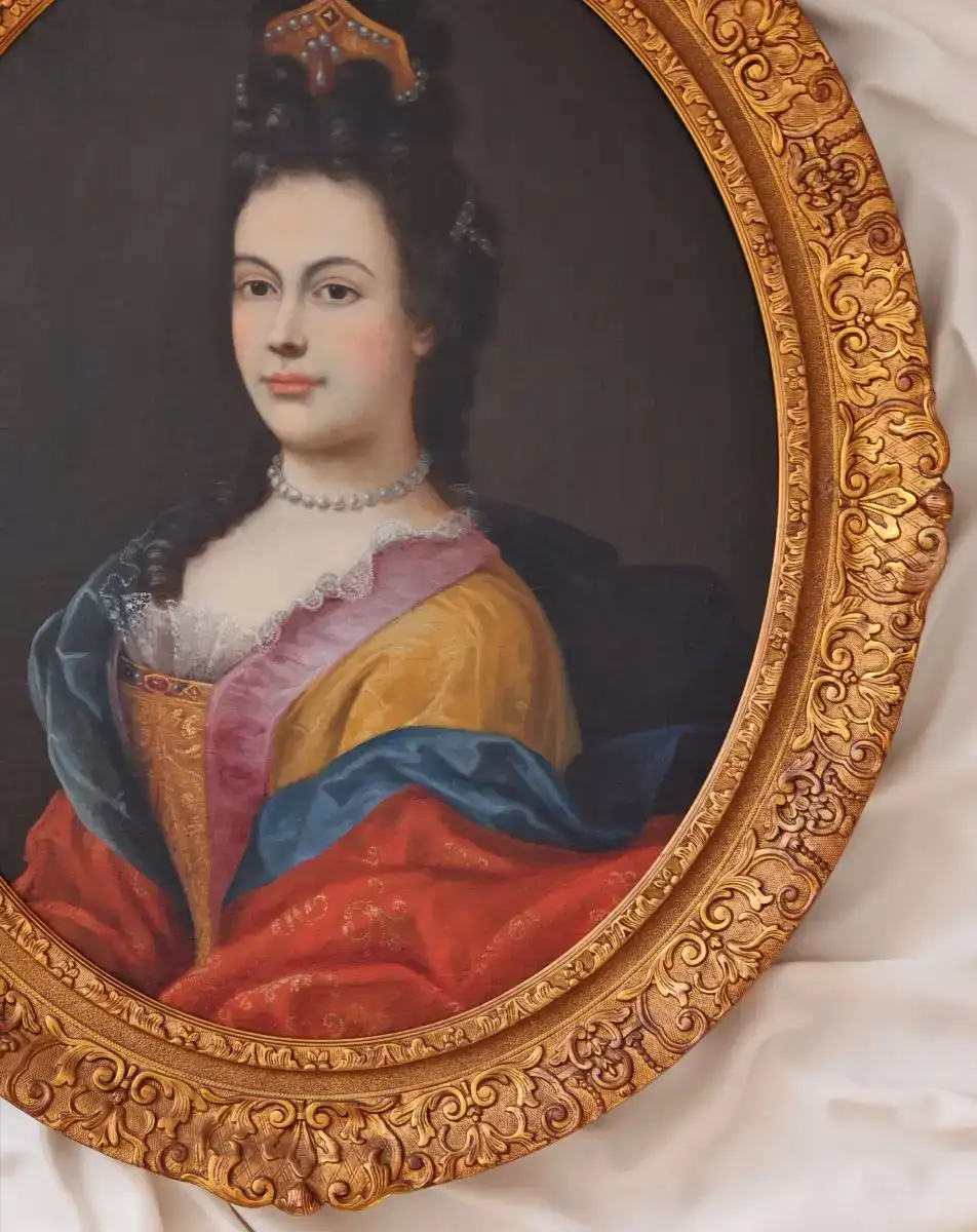 18th-century French School Portrait Of A Lady -photo-4