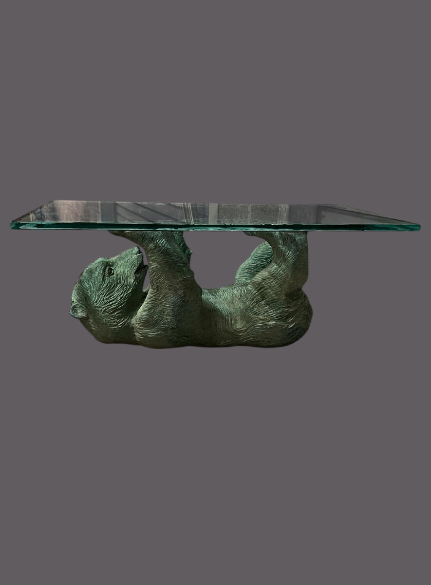Rare Table Basse Sculpturale en forme d'Ours en Bronze- Patine verte et Plateau en Verre Gravé 