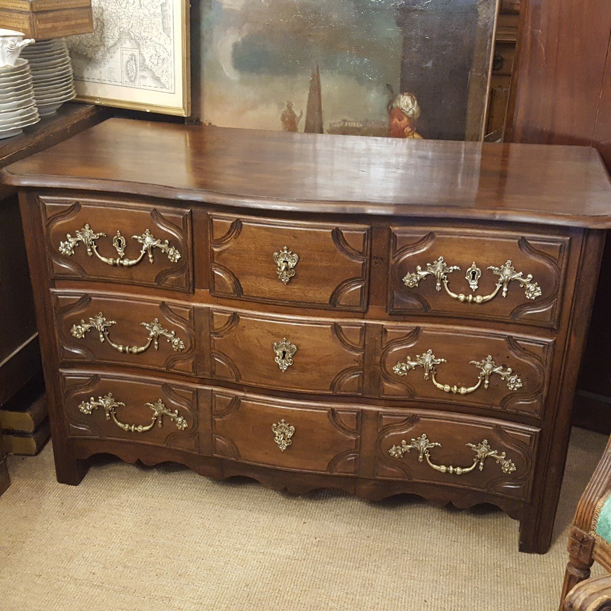 Commode noyer Ile De France XVIIIème