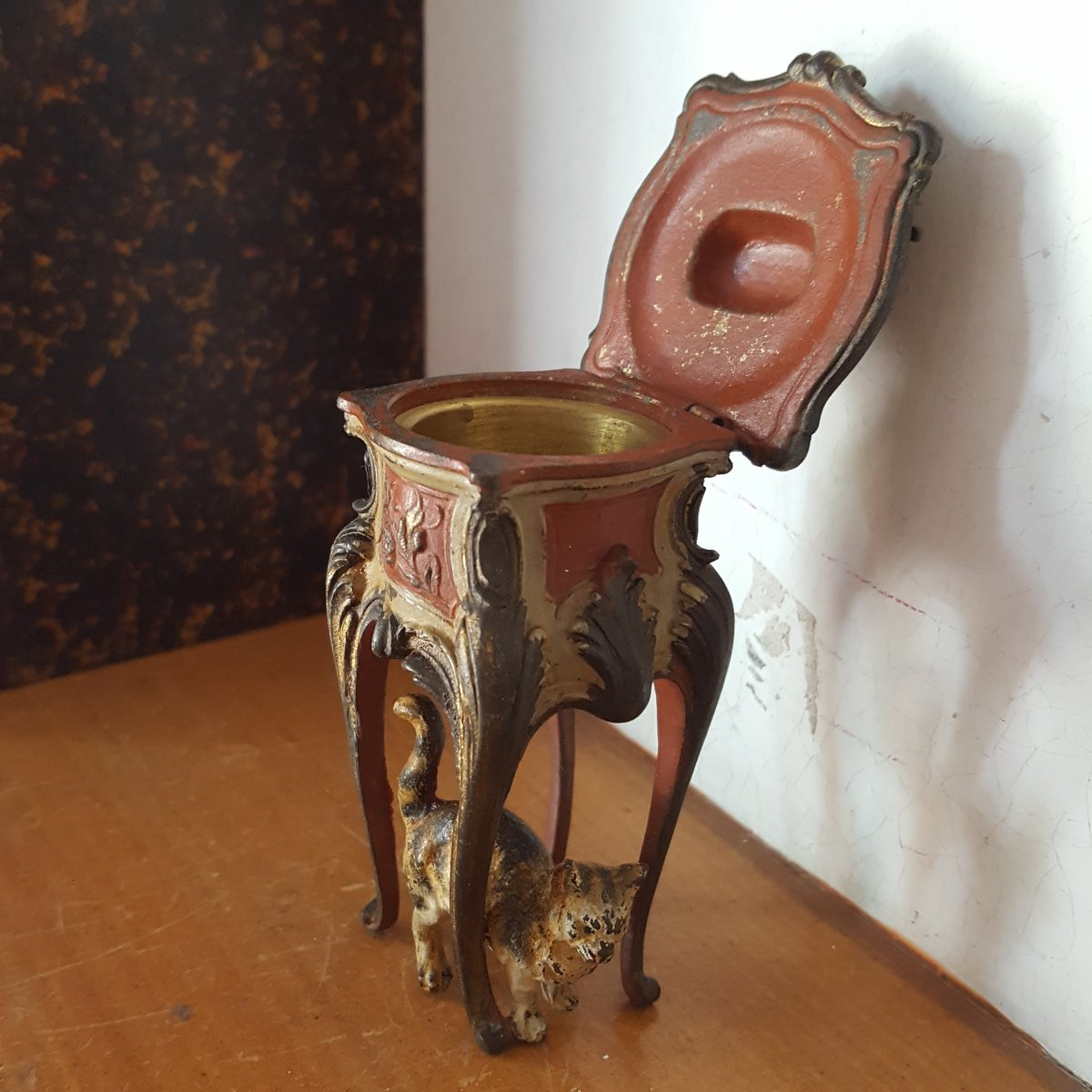 Chat et Meuble Miniature Encrier-photo-2
