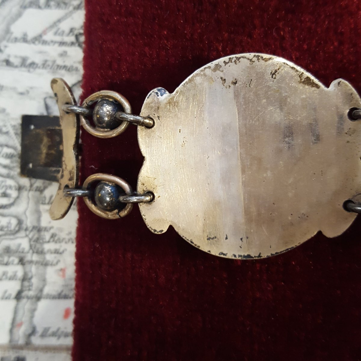 Four Miniatures Mounted On A 19th Century Bracelet -photo-3