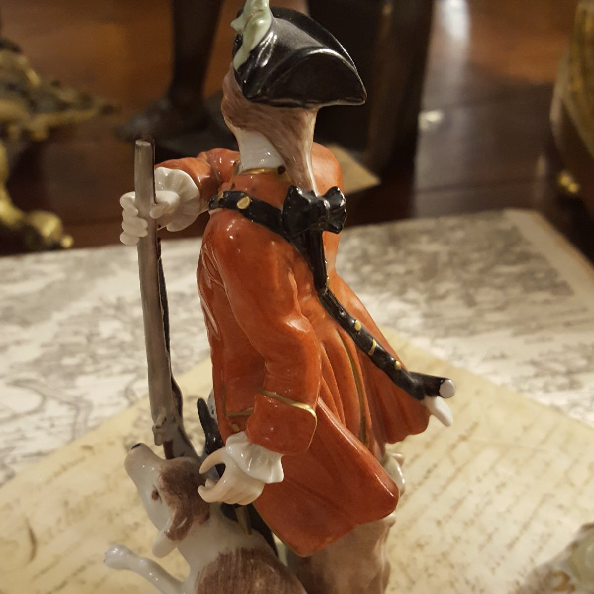 Dresden: Pair Of Porcelain Subjects: 18th Century Hunting Costumes-photo-3