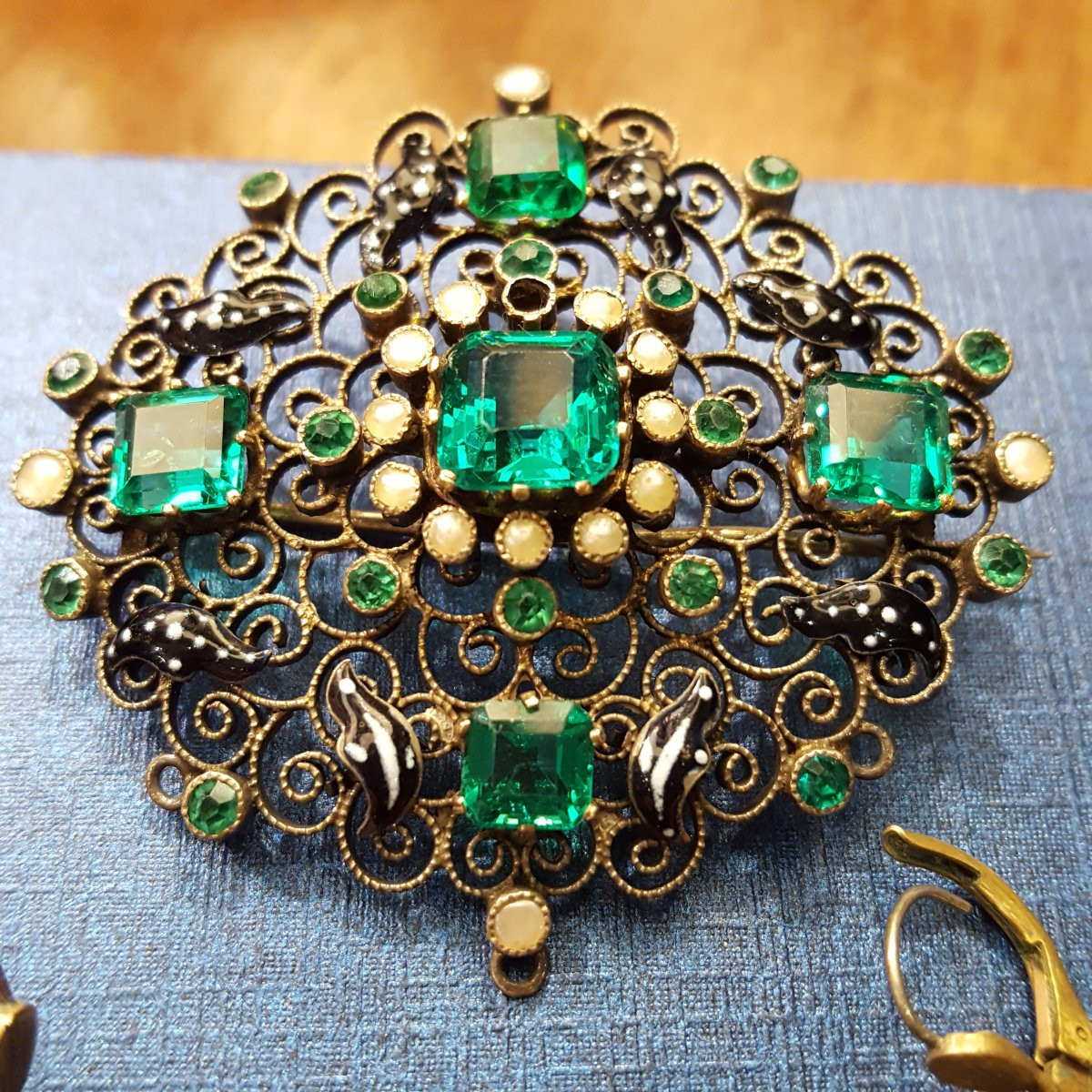 19th Century Brooch And Earring Set -photo-4