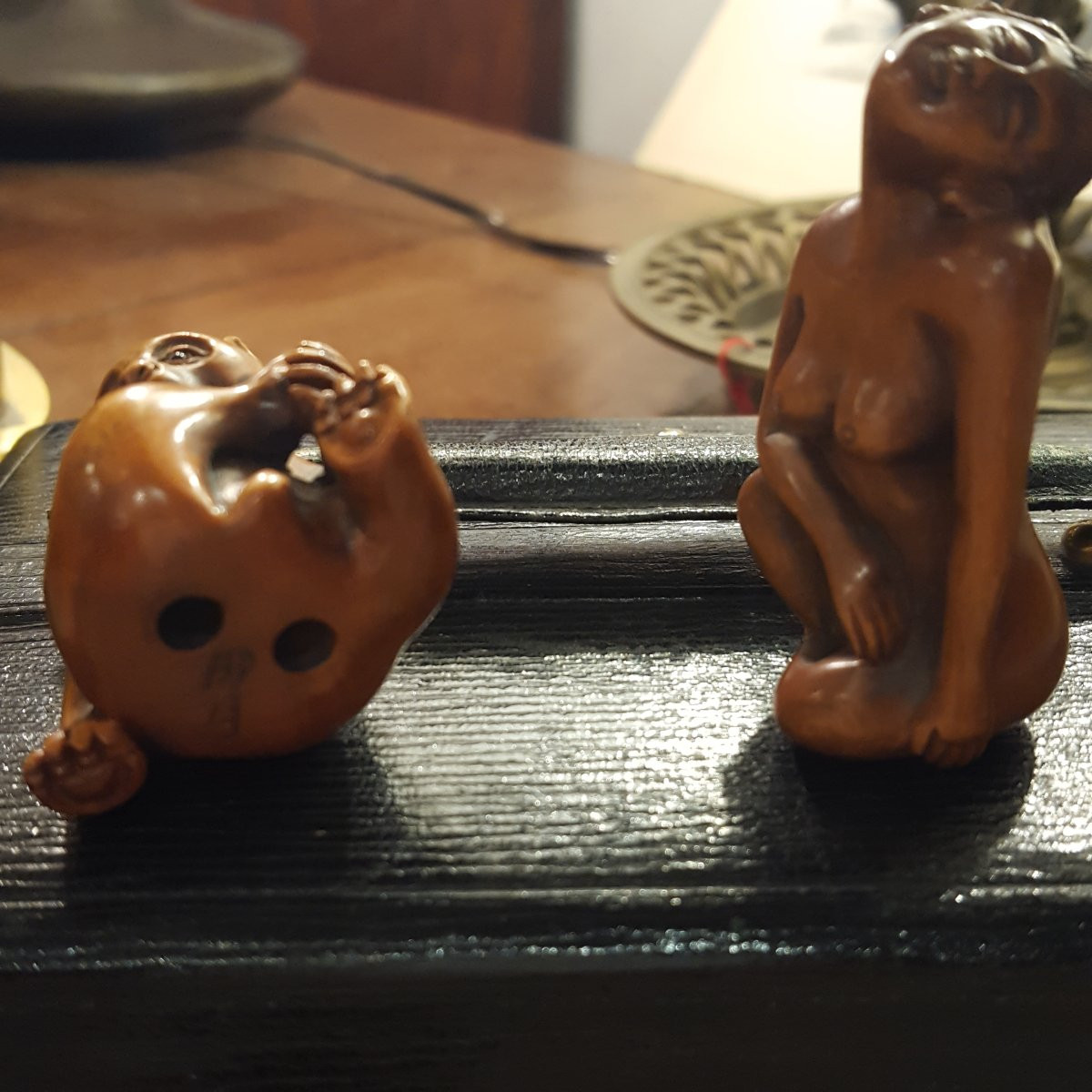 Quatre netsukés Japon en bois-photo-2