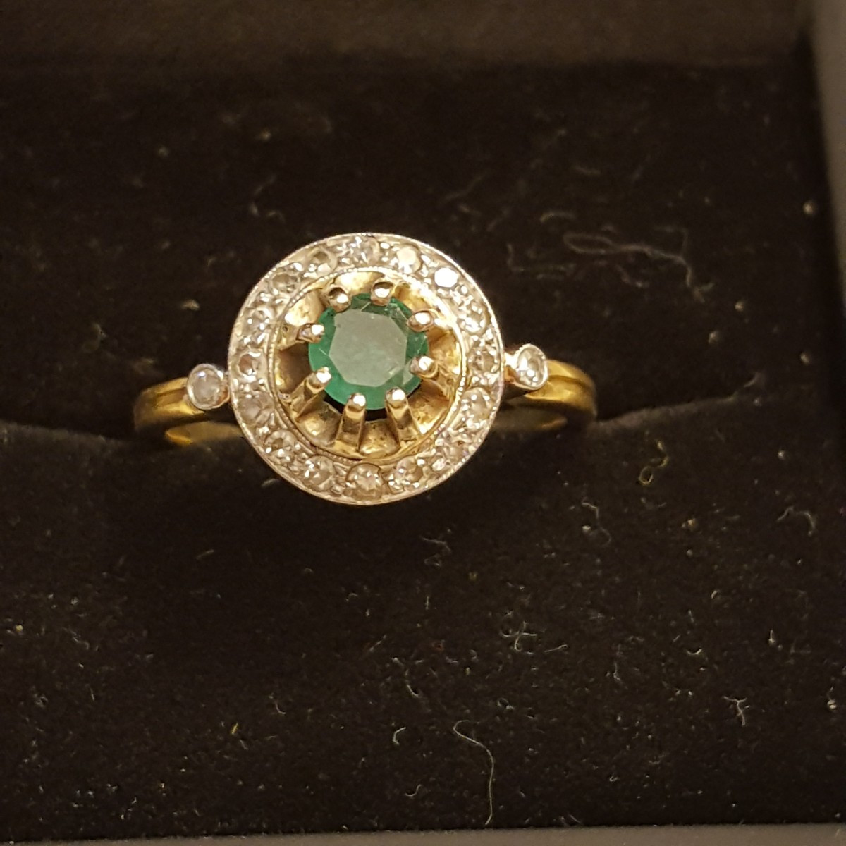 Bague Art Déco or et émeraude