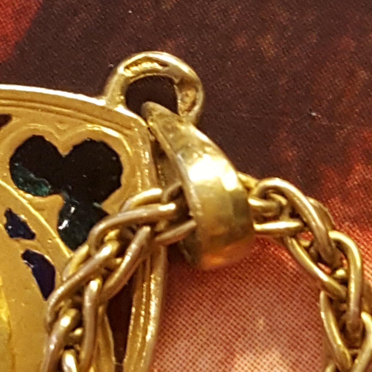 Médaille or et Email Plique à Jour1925 et sa Chaîne or signée Dropsy-photo-2