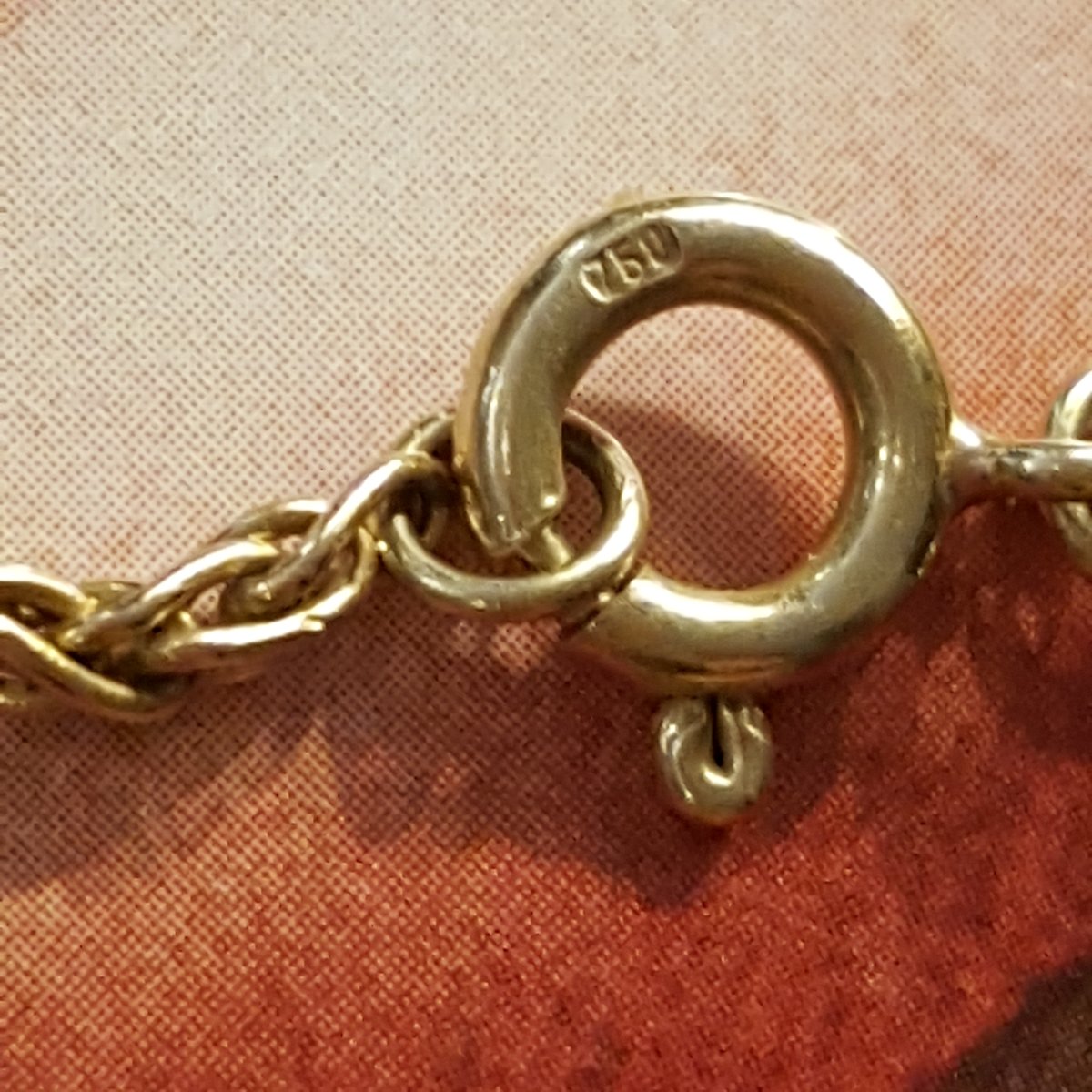 Médaille or et Email Plique à Jour1925 et sa Chaîne or signée Dropsy-photo-3