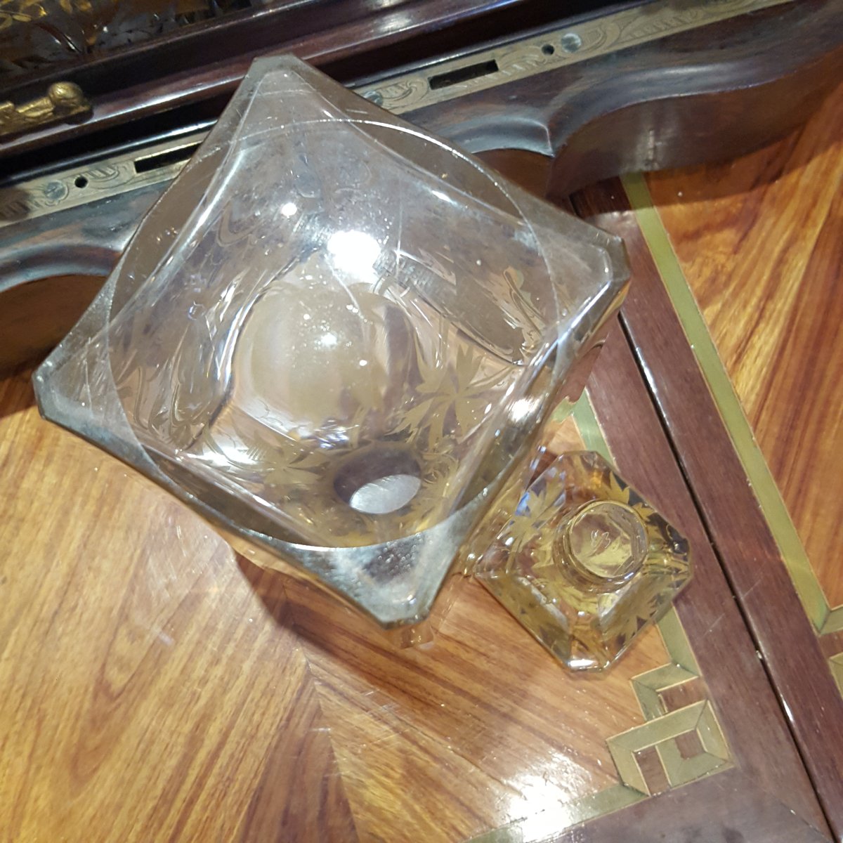 Coffre Cave à liqueur XIXème Verrerie Cristal et Or-photo-7