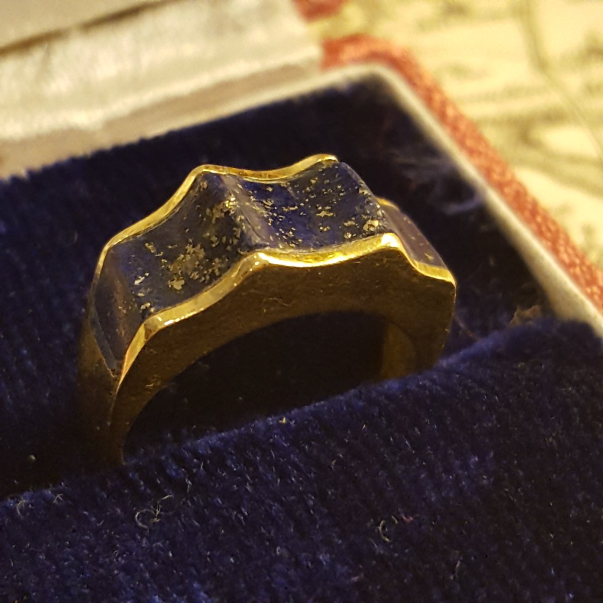 Gold And Lapis Lazuli Ring