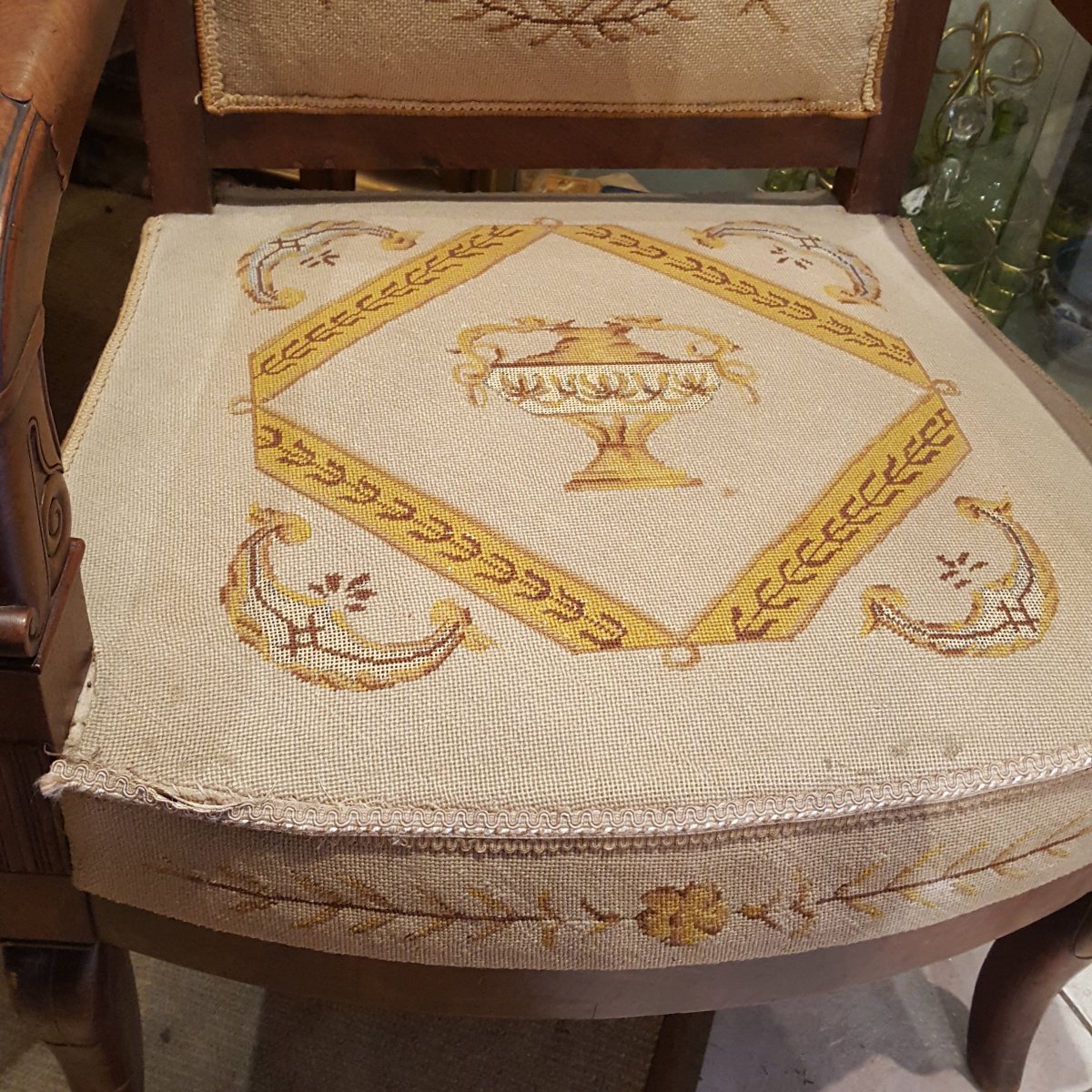Pair Of Restoration-style Armchairs -photo-2