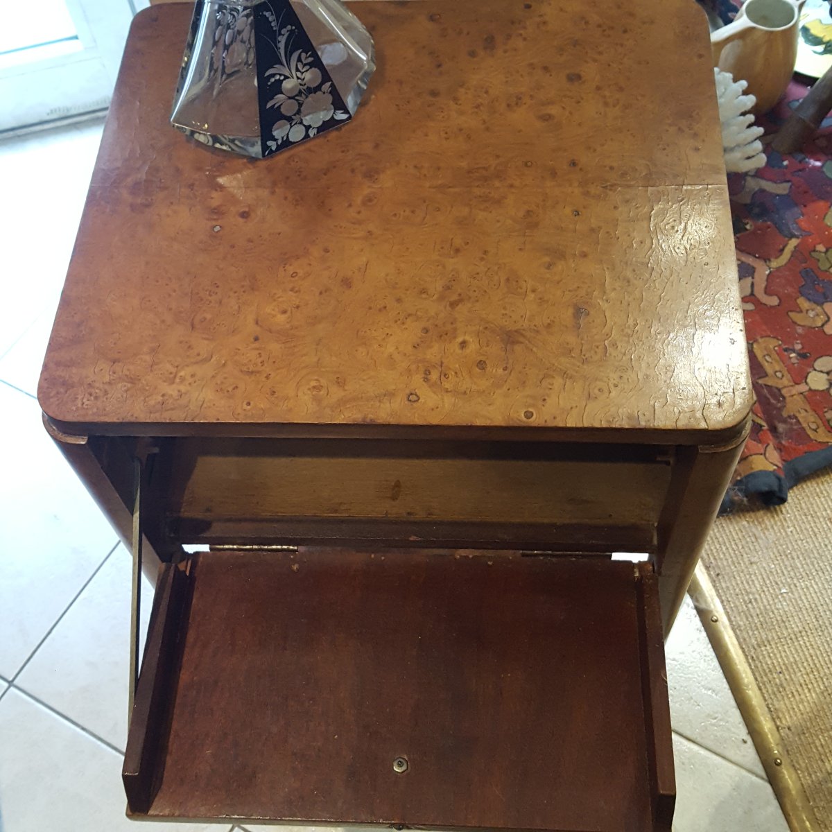 Art Deco Side Table-photo-2