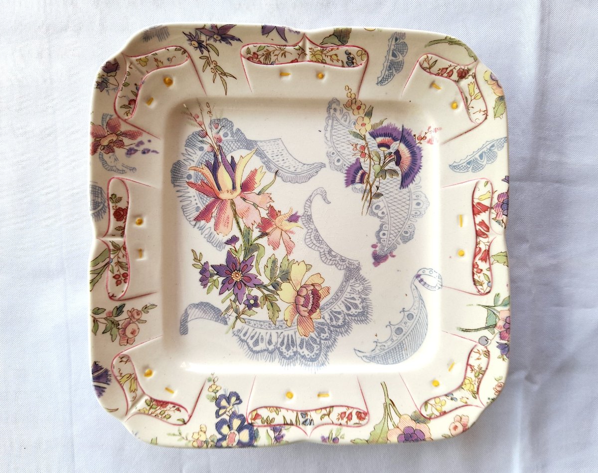 Sarreguemines, Lavallière Decor, 3 Dessert Plates-photo-3