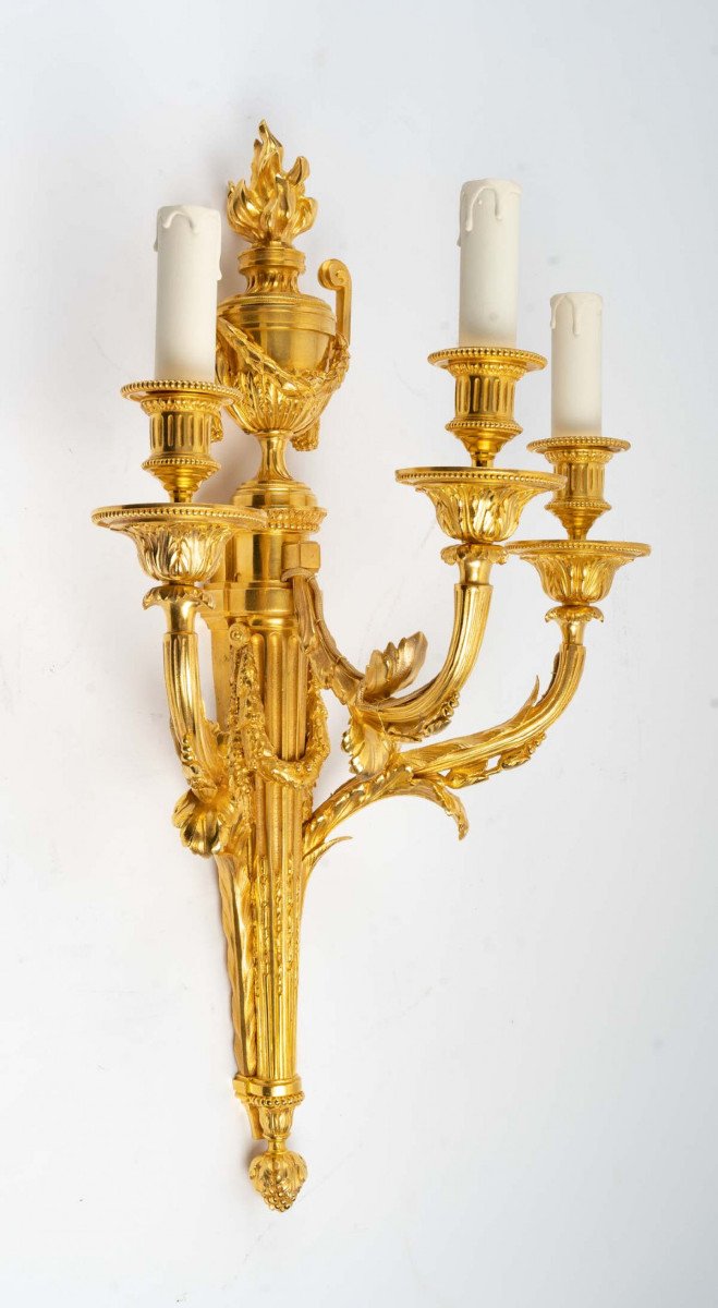 Paire d'Appliques De Style Louis XVI.-photo-3