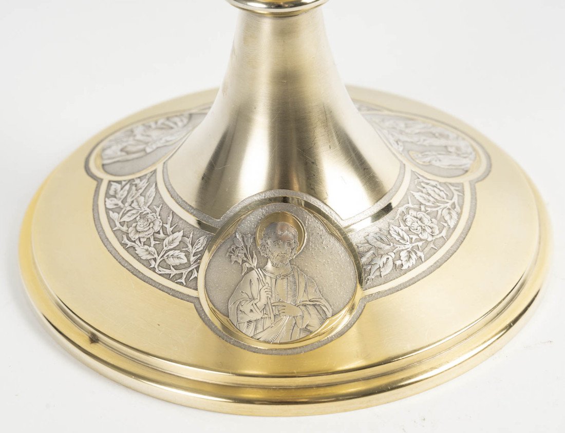 Chalice And Its Paten.-photo-2