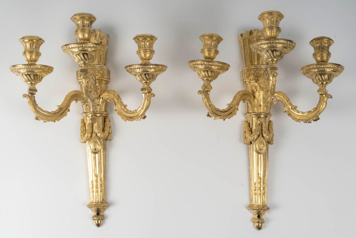 Paire de grandes appliques d'époque Louis XVI. XVIIIe siècle.