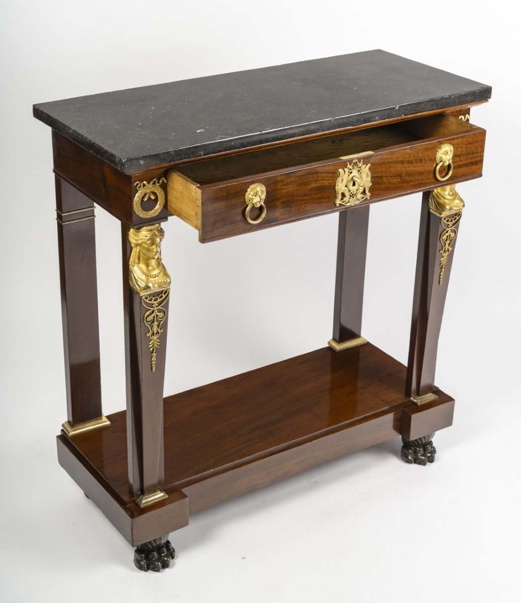 Petite console en acajou et bronze doré, d'époque Ier empire (1804-18015), XIXème siècle.-photo-2