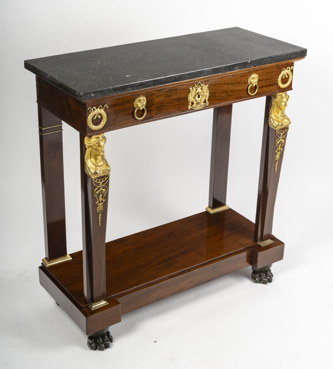 Petite console en acajou et bronze doré, d'époque Ier empire (1804-18015), XIXème siècle.