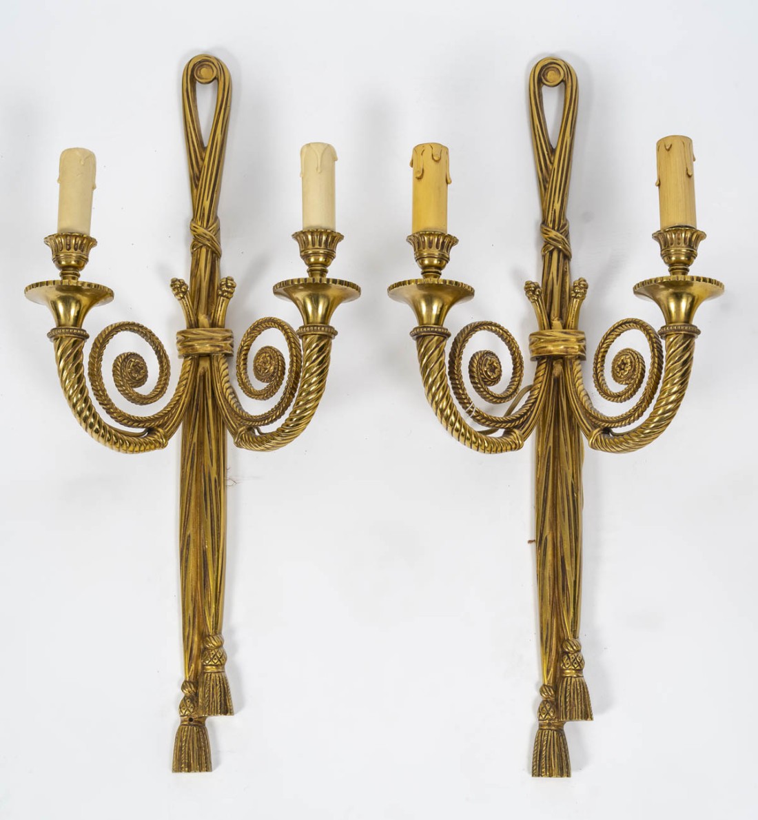 Paire appliques en bronze doré. Début XXéme.