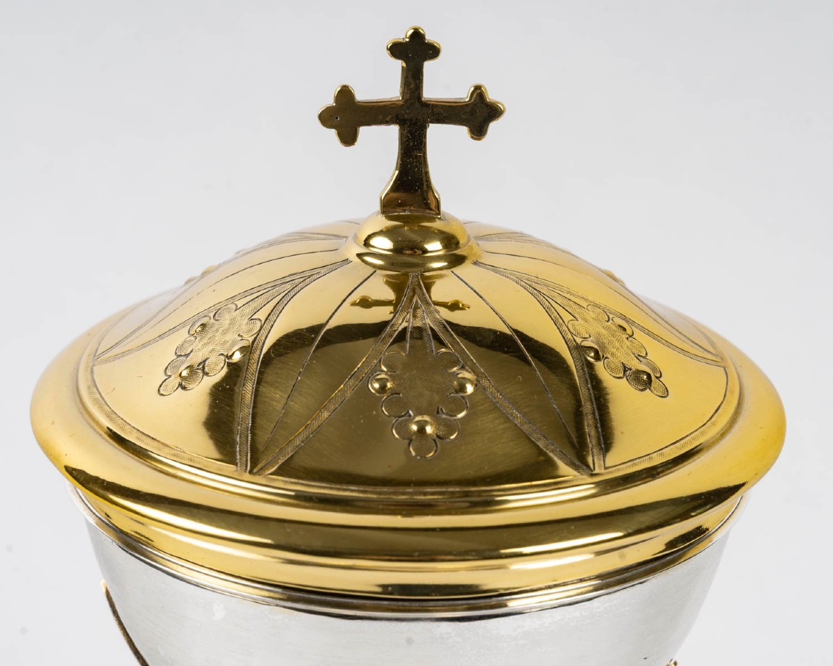 Neo-gothic Style Ciborium, Dating From The 19th Century.-photo-3