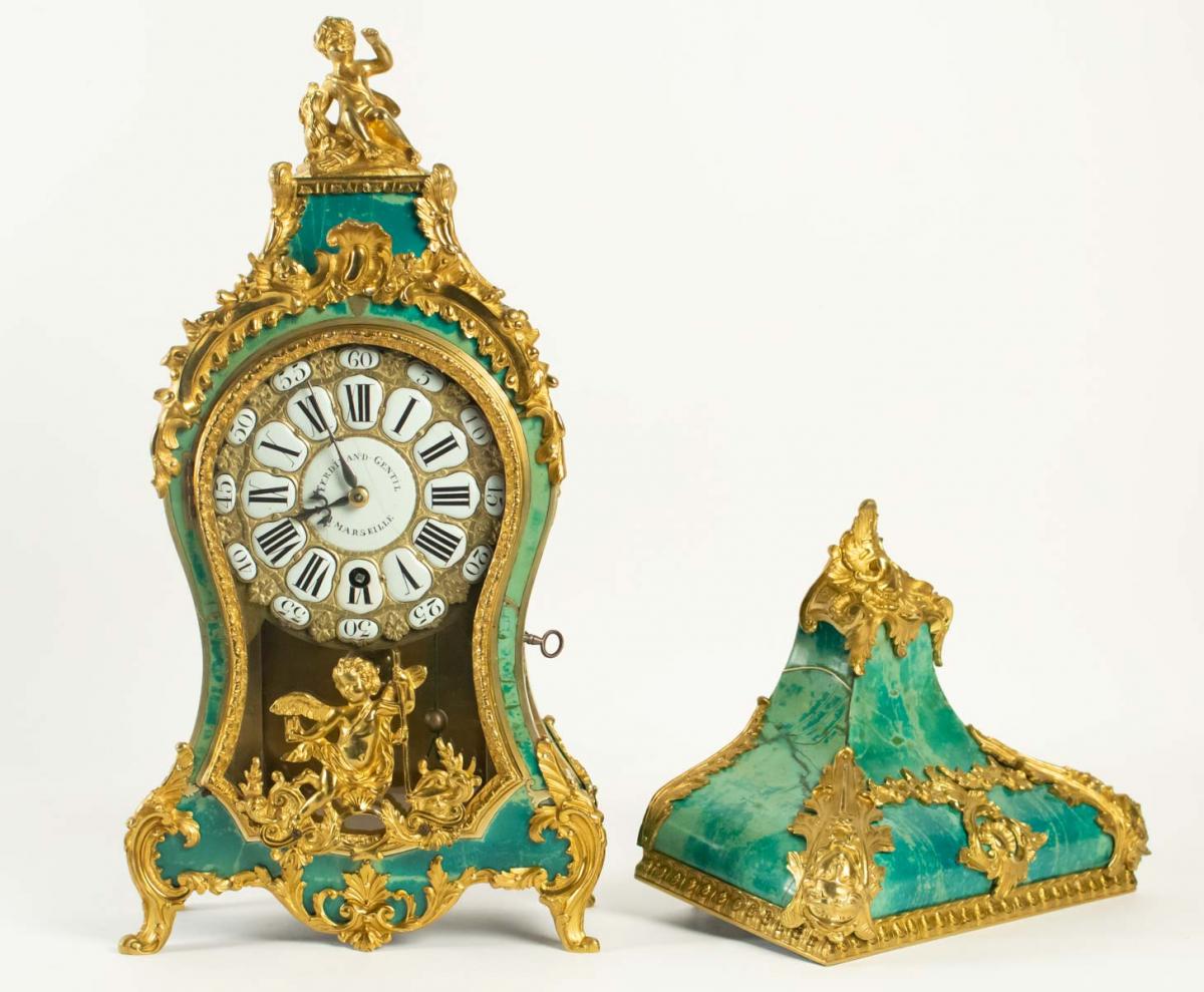A Louis XV Period (1724 - 1774) Green Horn Bracket Clock.-photo-2