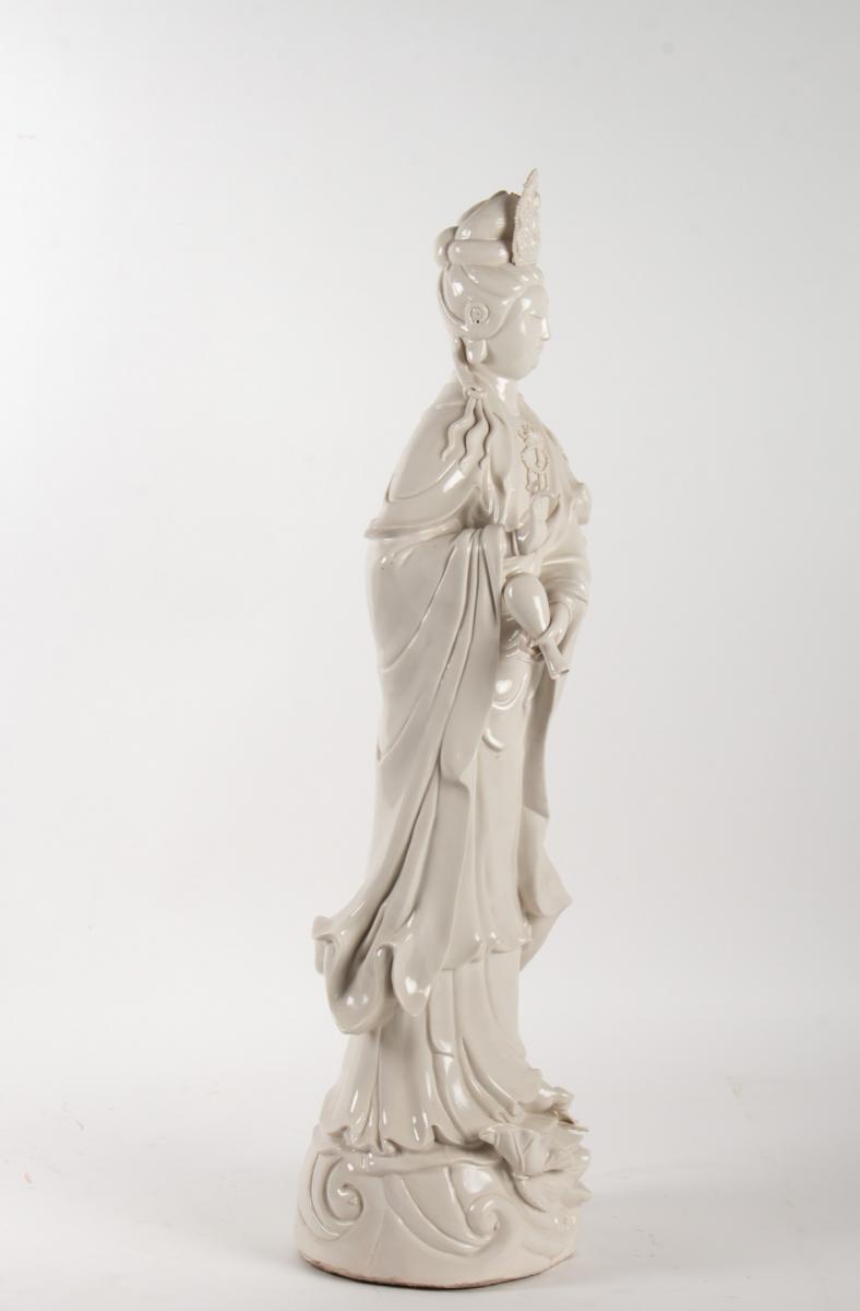 Guanyin. -photo-1