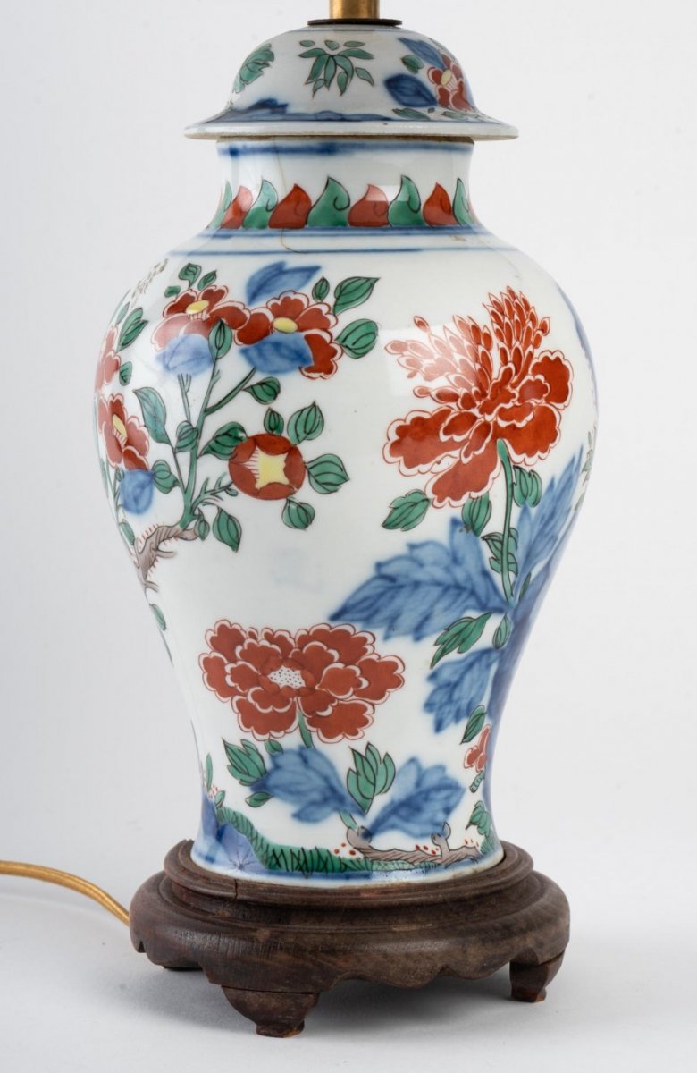 A Chinese Porcelain Lamp.-photo-2