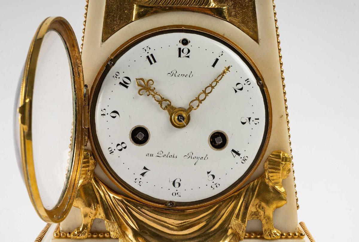 An Louis XVI Period (1774 - 1793) Obelisk Clock.-photo-4