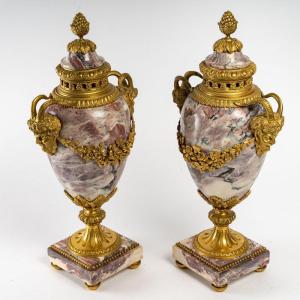 Pair Of Marble And Gilded Bronze Cassolettes, From The Napoleon III Period (1851–1870), 19th Century