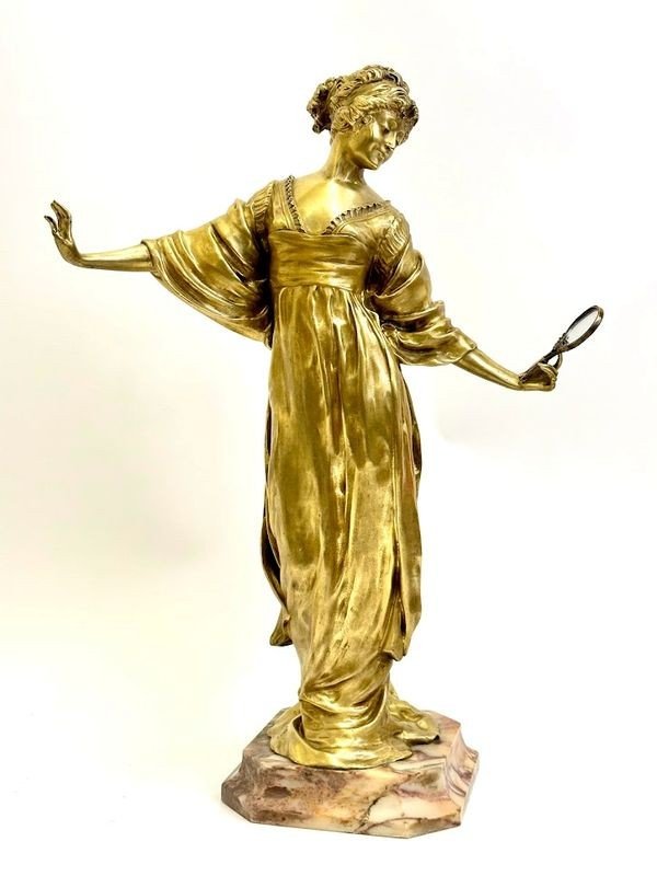 Art Nouveau Bronze "elegant With Mirror"