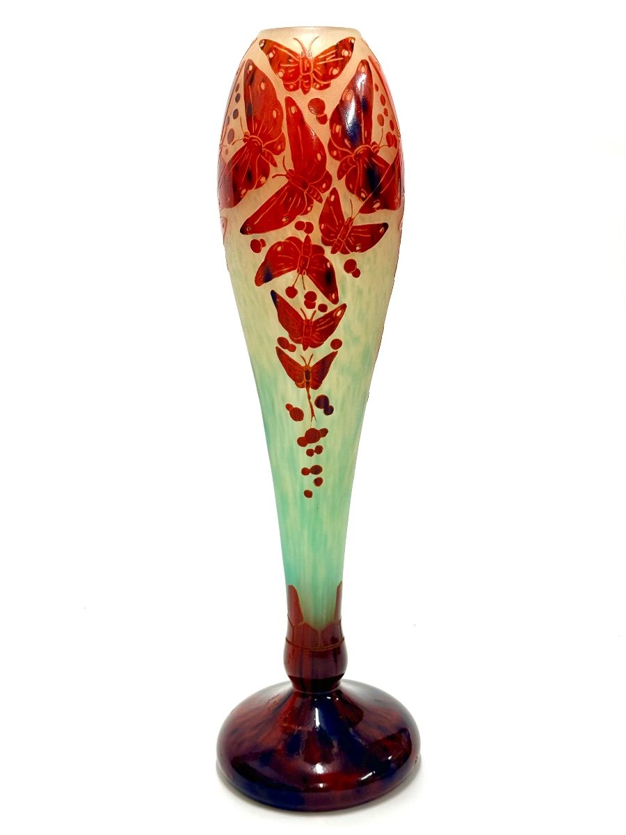 Grand Vase Le Verre Français "Aux  Papillons"