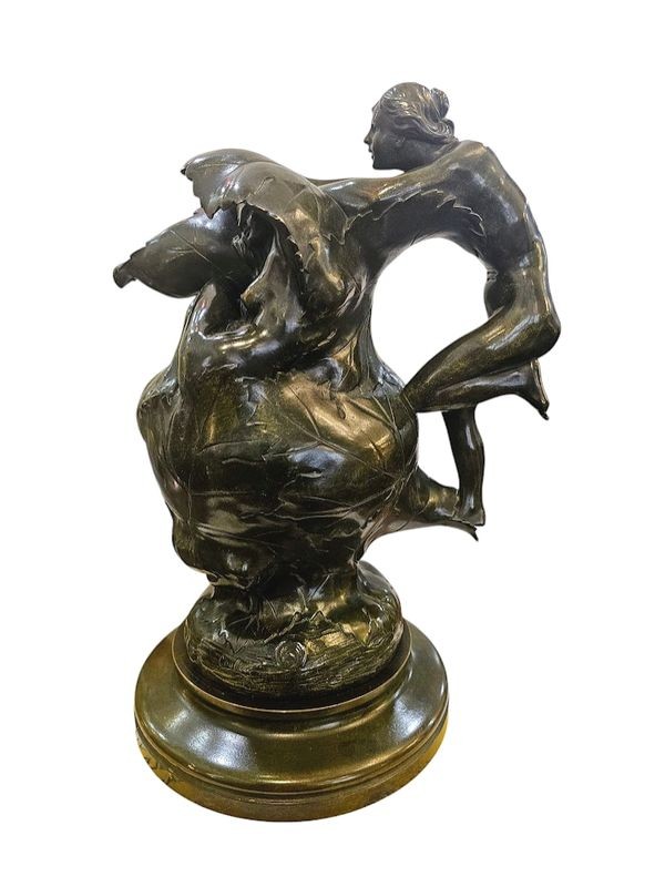Jean Coulon Sculpture Bronze Art Nouveau "Feuilles de Vigne et Nymphes"