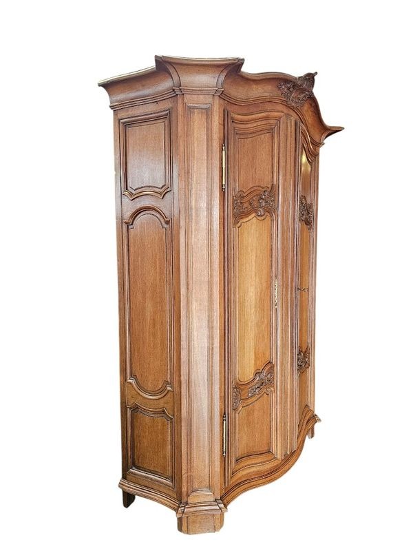 Regency Style Curved All Sides Castle Wardrobe-photo-3