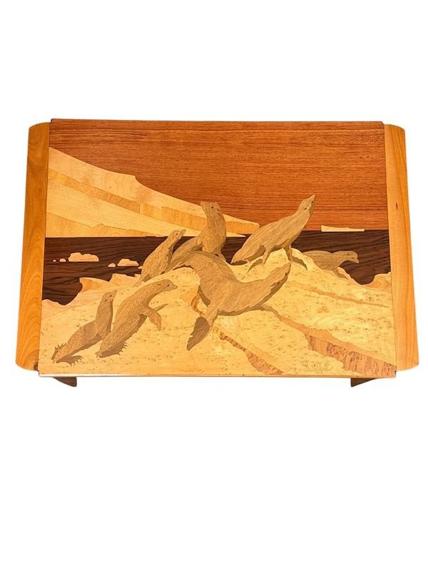 Emile Gallé "polar Animals" Nesting Coffee Tables-photo-3