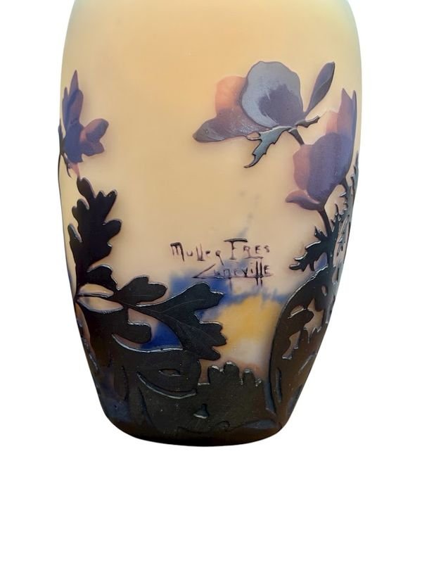 Muller Frères Lunéville Vase With Anemones -photo-2