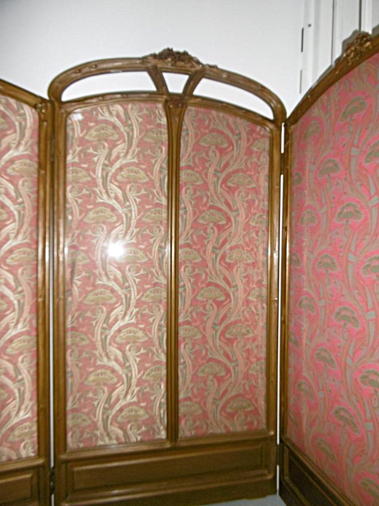 Majorelle Art Nouveau Screen-photo-1