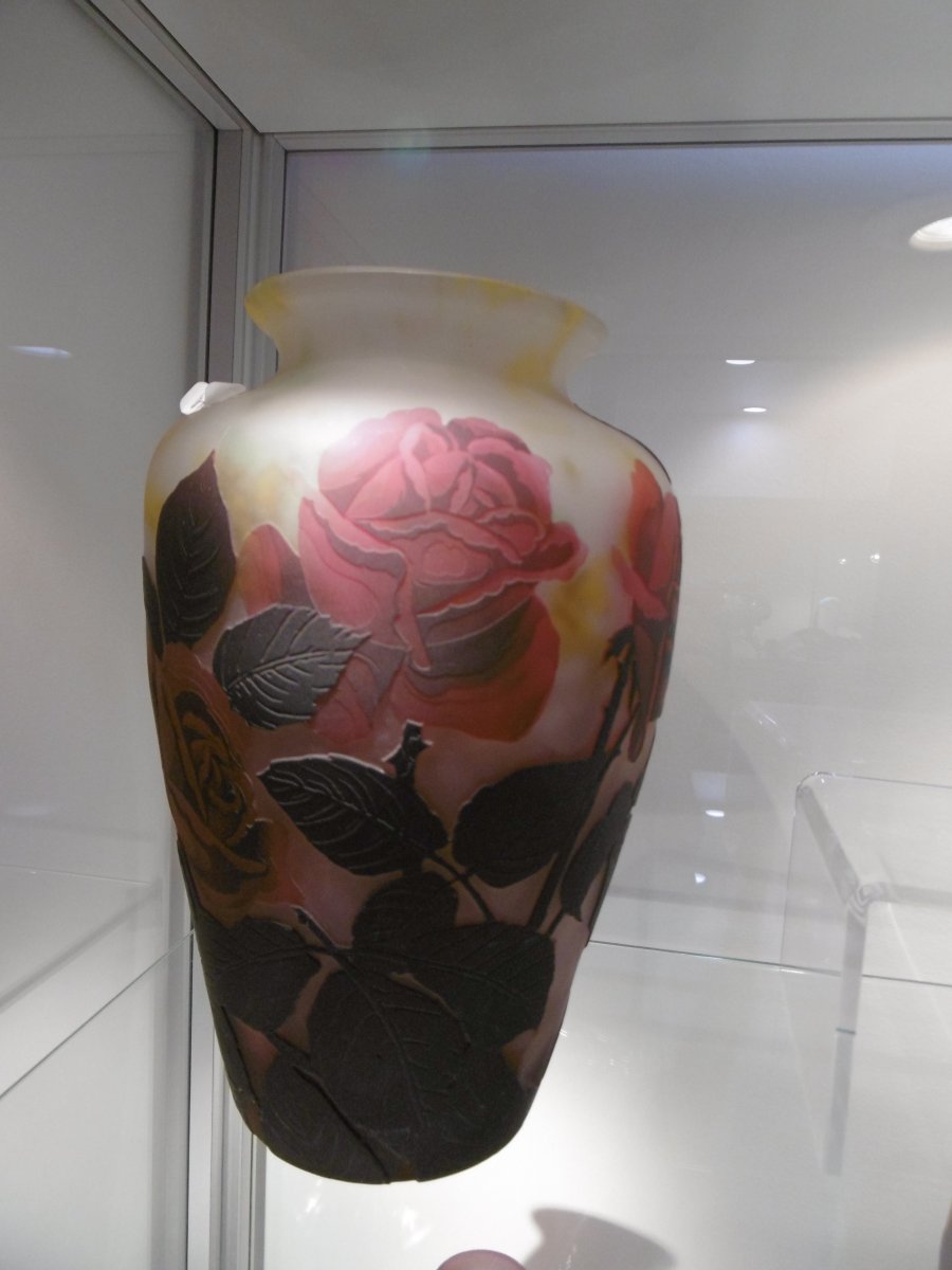 Vase With Roses Muller Freres Luneville
